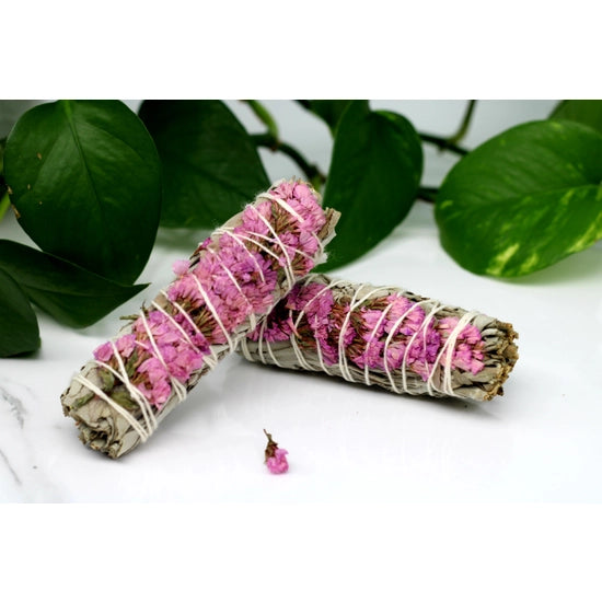 White Sage+ Pink Sinuata Flower